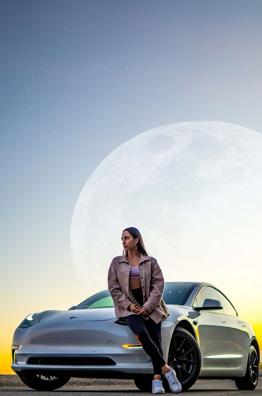 Tesla Roadster: Fremtiden for elektriske sportsbiler